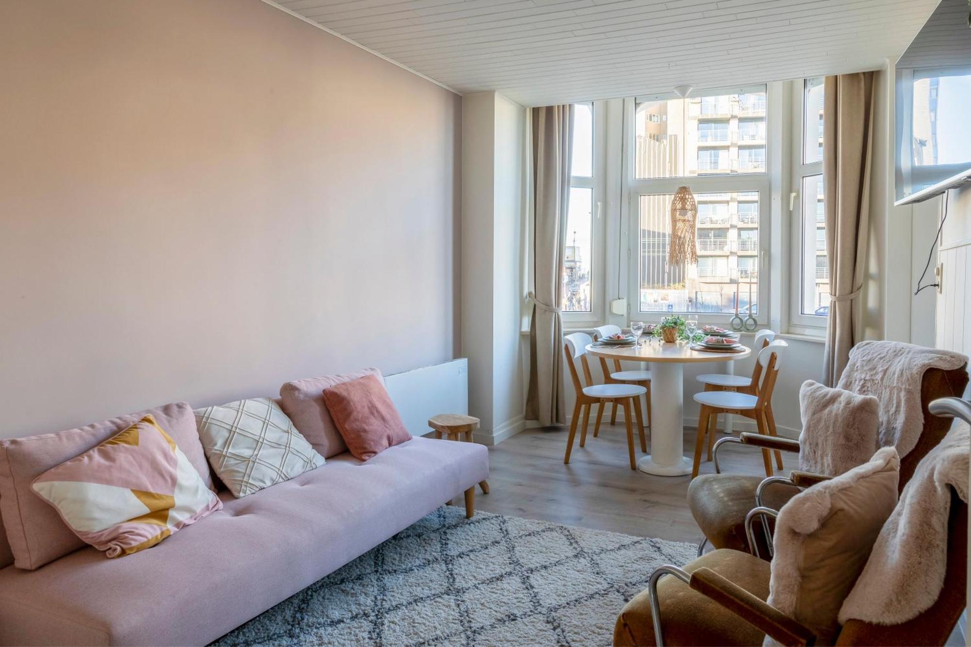 Appartement Typical Near The